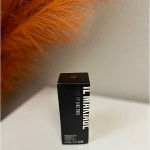 #175- IL MAKIAGE woke up like this foundation